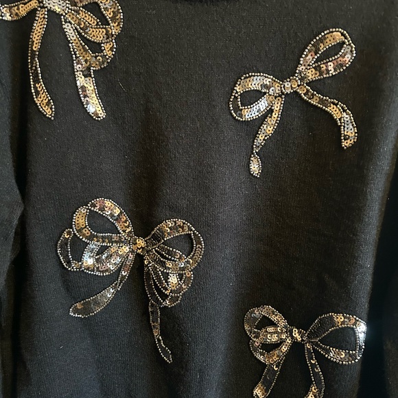 She + Sky Glitter Bow Sweater - Picture 2 of 6